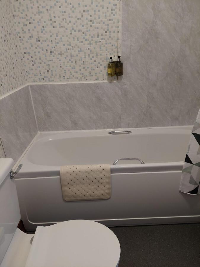 Twa Dogs Inn Keswick  Ngoại thất bức ảnh