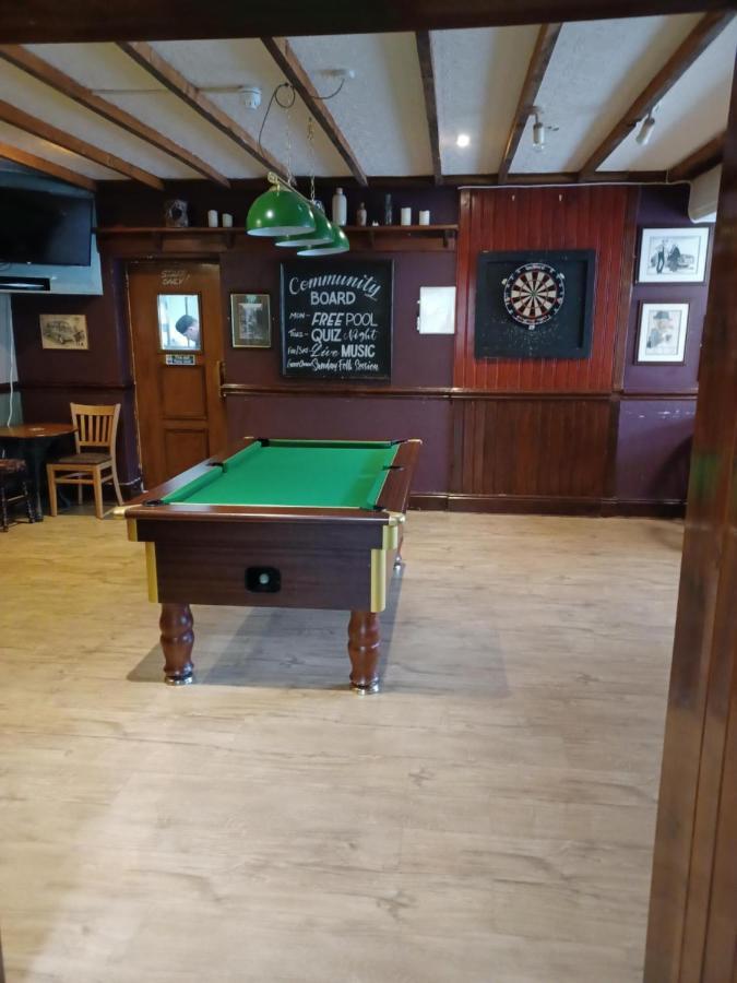 Twa Dogs Inn Keswick  Ngoại thất bức ảnh